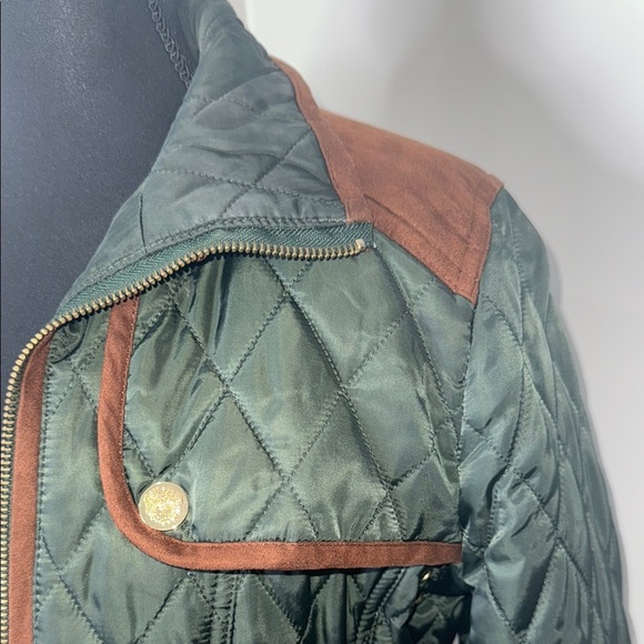 Green Quilted Utility Jacket with Brown Trim - Picture 4 of 9